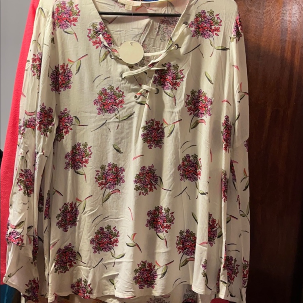 New size medium top by Oddy